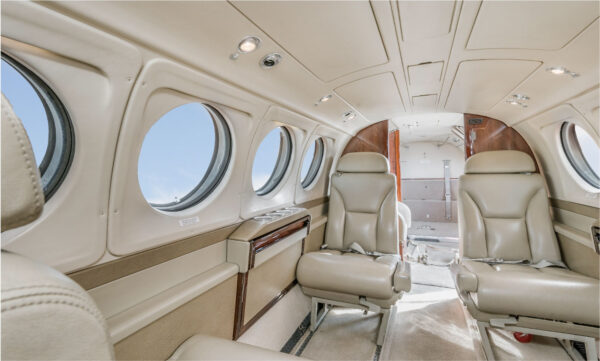 Multiengine Turbo Prop - Image 7