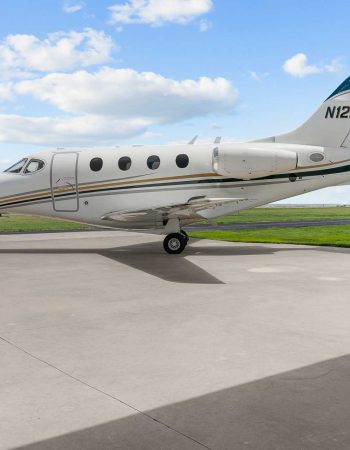 2004-Beechcraft-Premier-I---N122DS-02